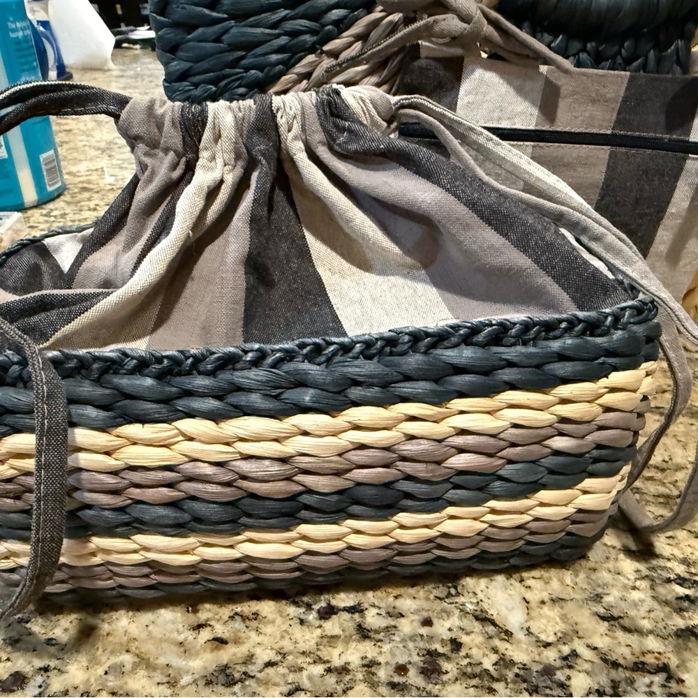 Sun & Sand 2 piece straw bags Stylish Multicolor Woven Handbag - Picture 8 of 11